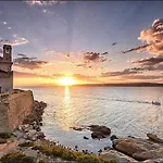 Espectacular En La Isla De * Табарка